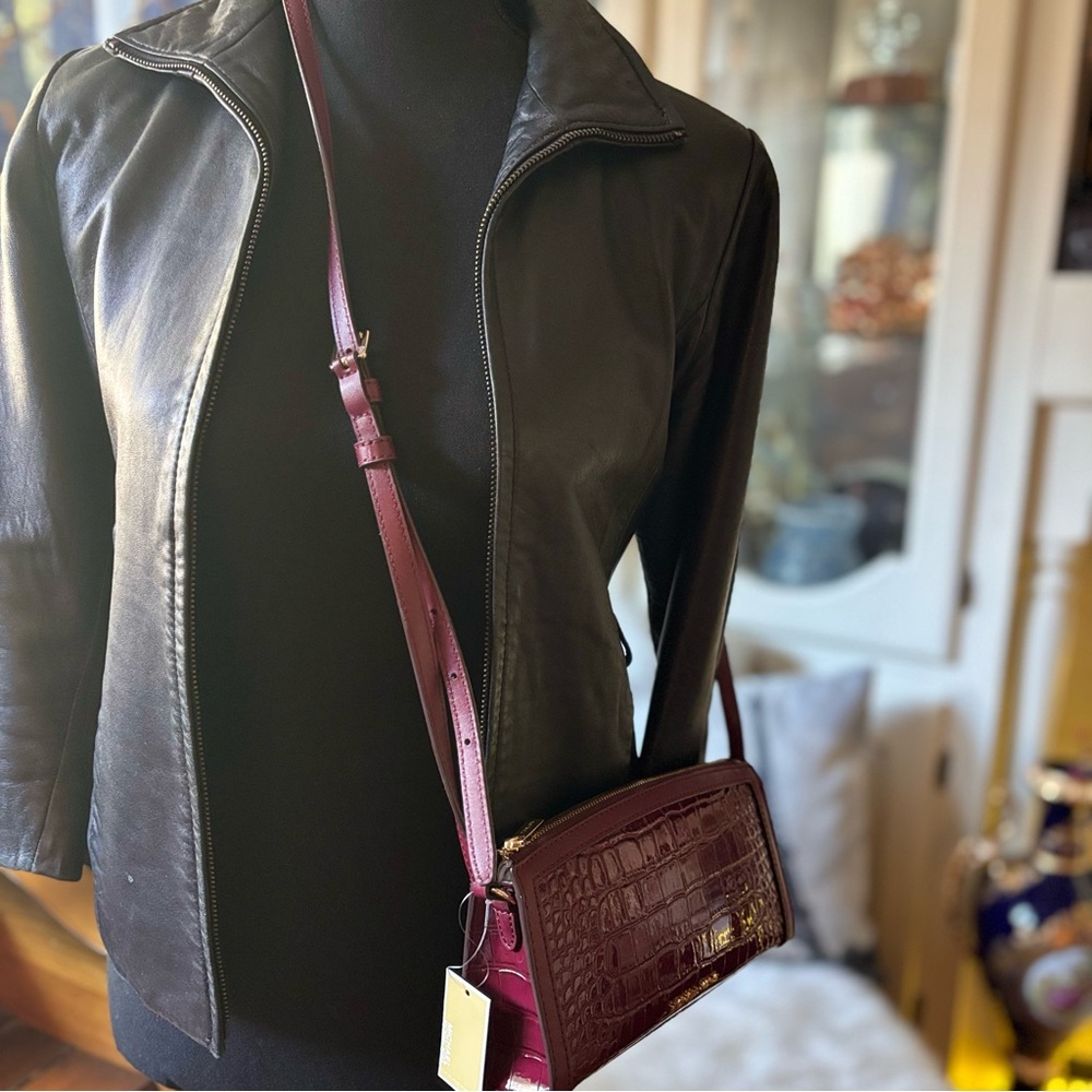 Michael Kors Deep Red Croc-Embossed Bag - Picture 4 of 8